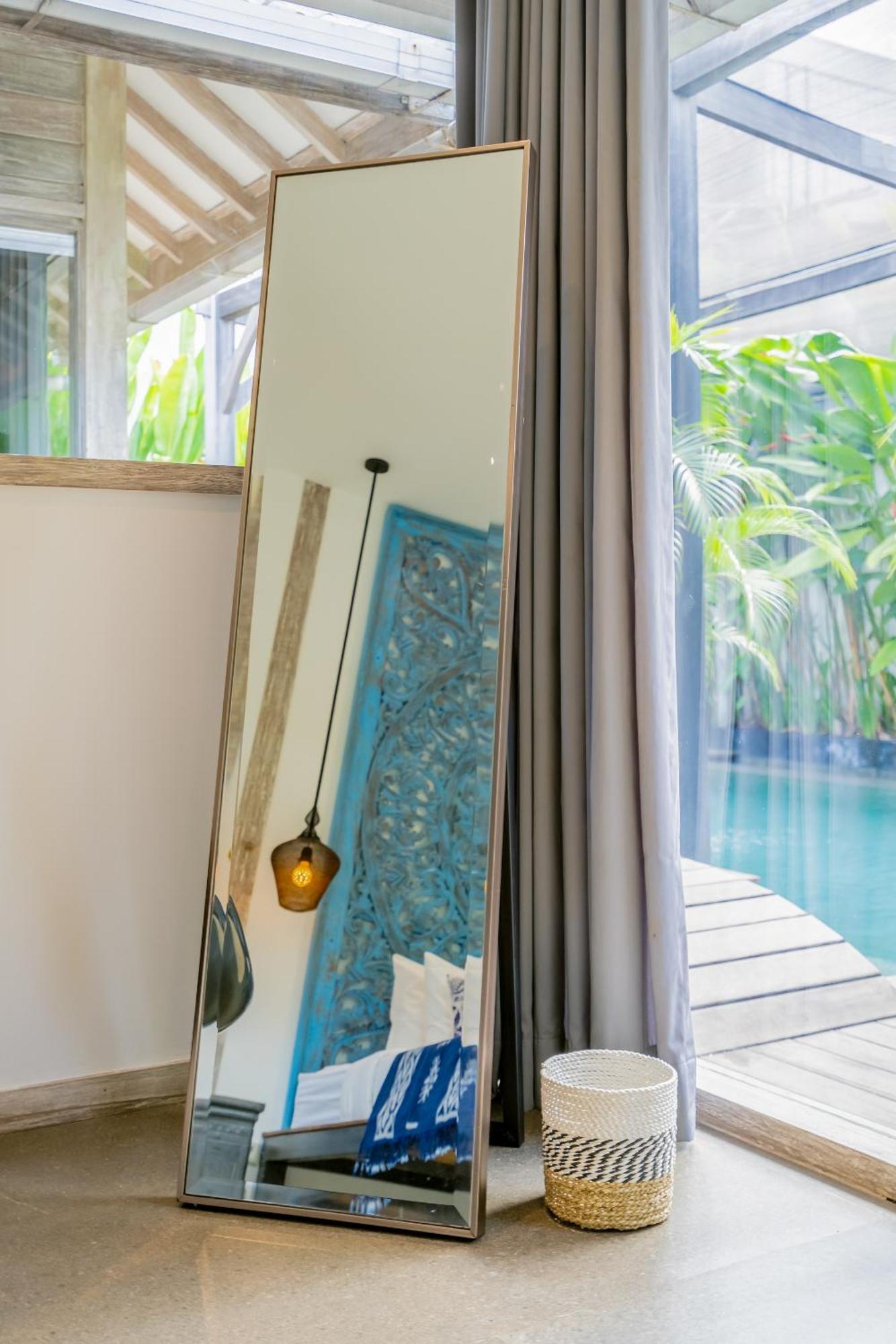 Mundaka Villa By Betterplace Canggu Extérieur photo