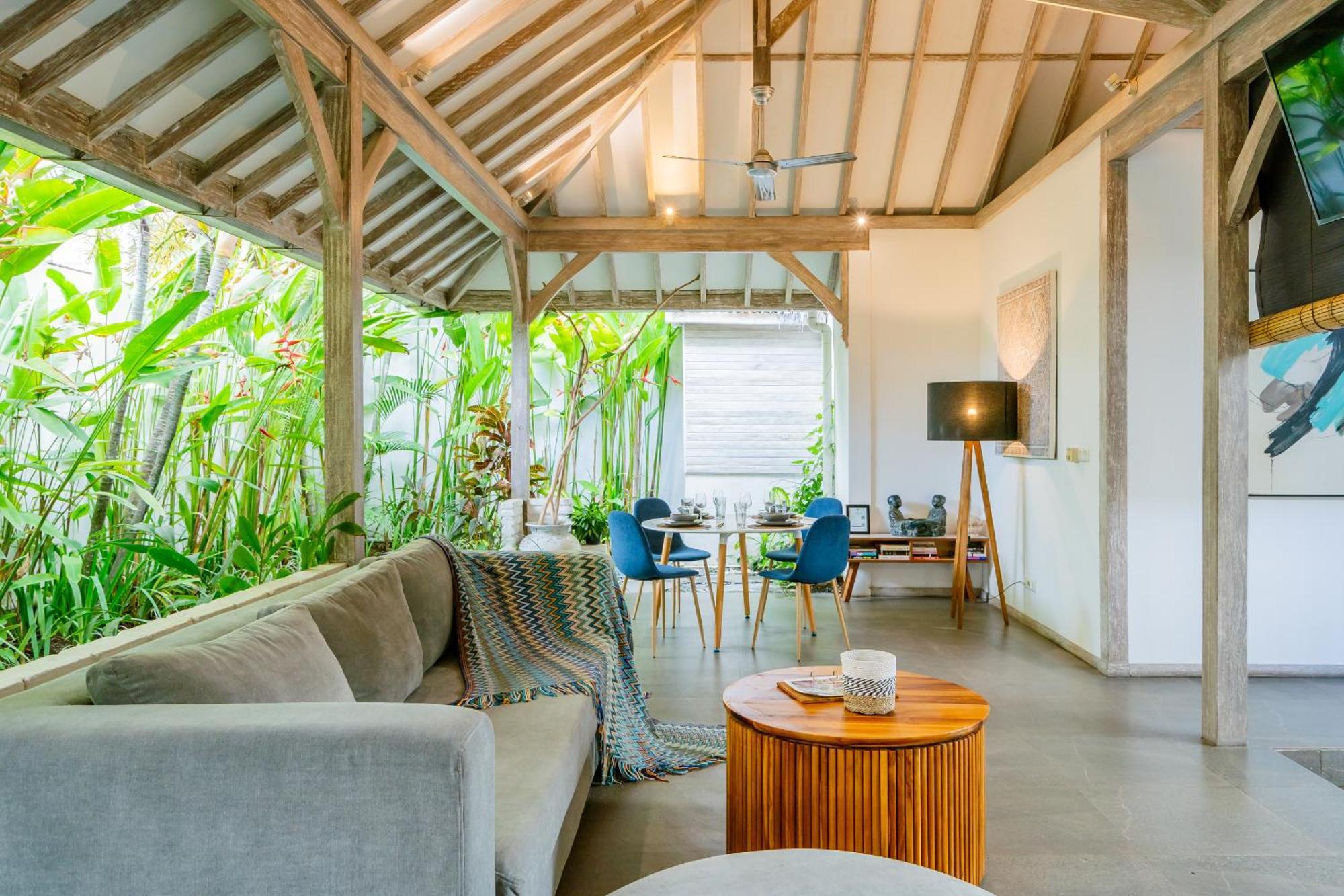 Mundaka Villa By Betterplace Canggu Extérieur photo