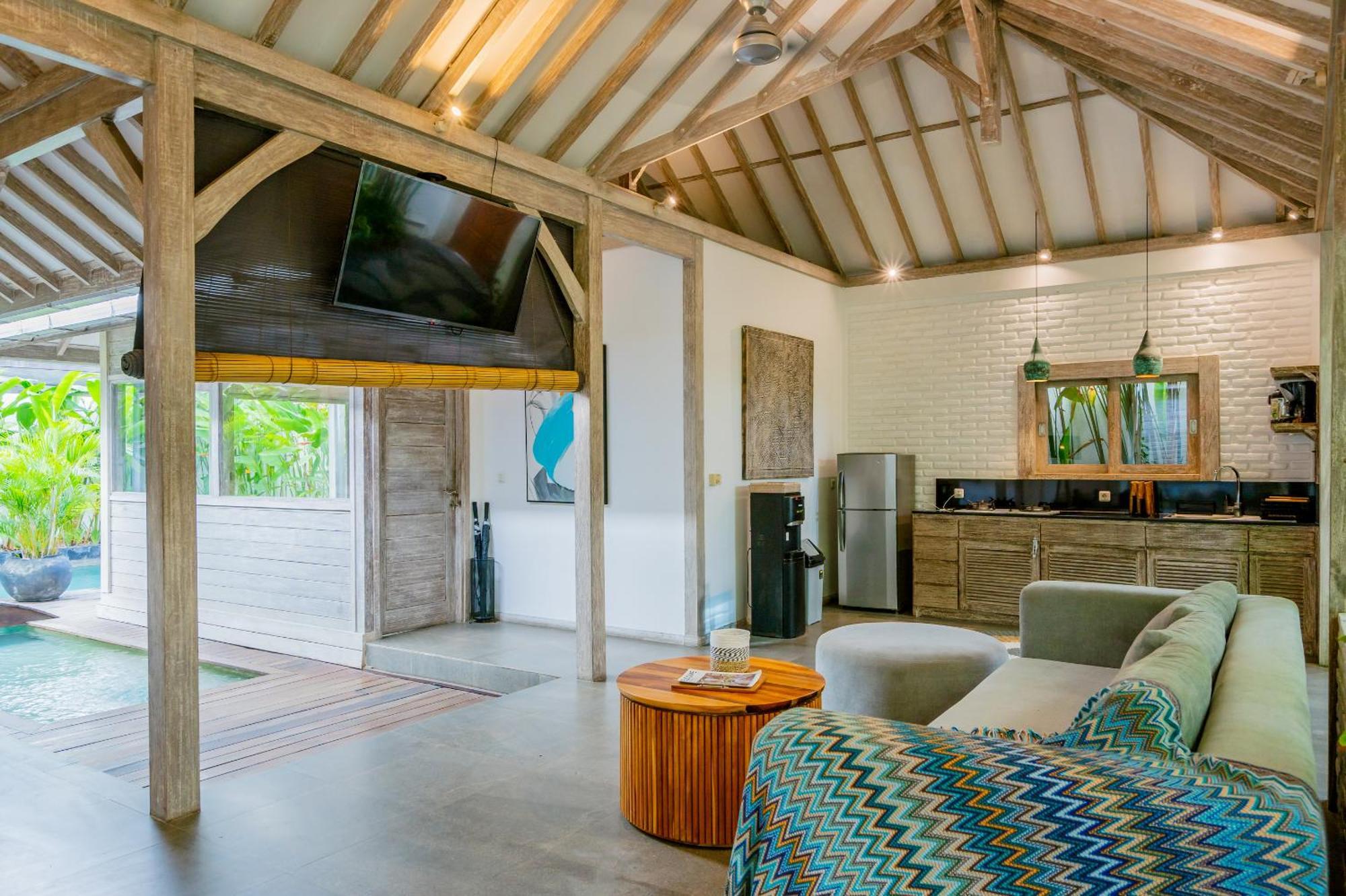Mundaka Villa By Betterplace Canggu Extérieur photo