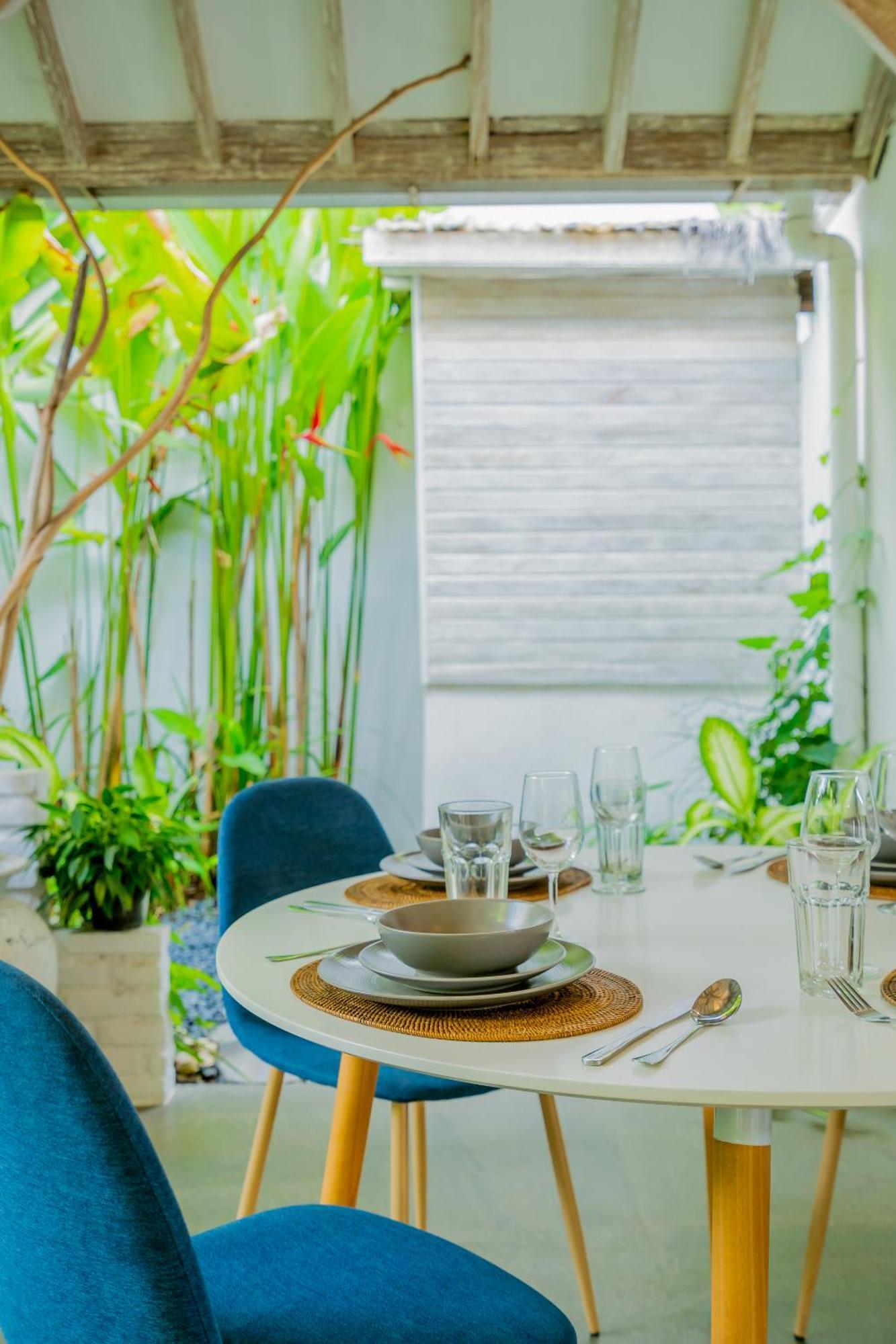 Mundaka Villa By Betterplace Canggu Extérieur photo